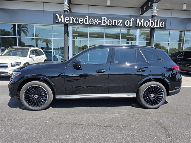 2026 Mercedes-Benz GLC Base's photo