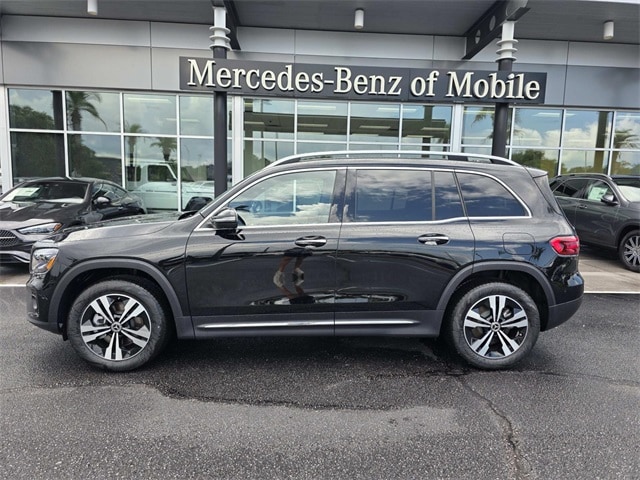2025 Mercedes-Benz GLB Base's photo