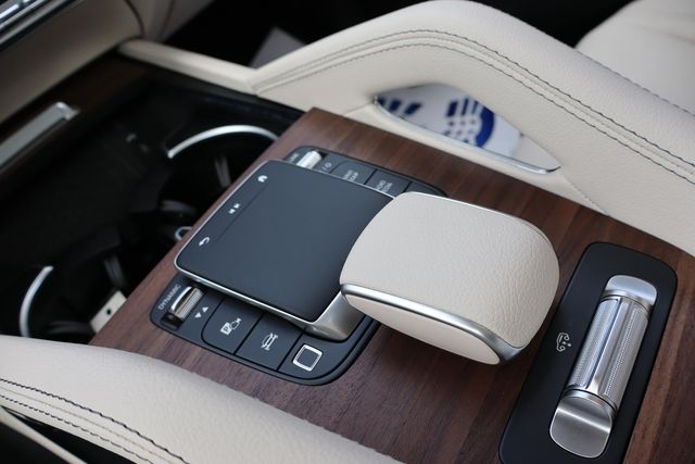 2025 Mercedes-Benz GLS Base - Photo 11