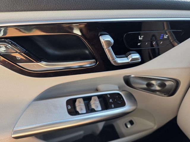 2026 Mercedes-Benz GLC Base - Photo 12