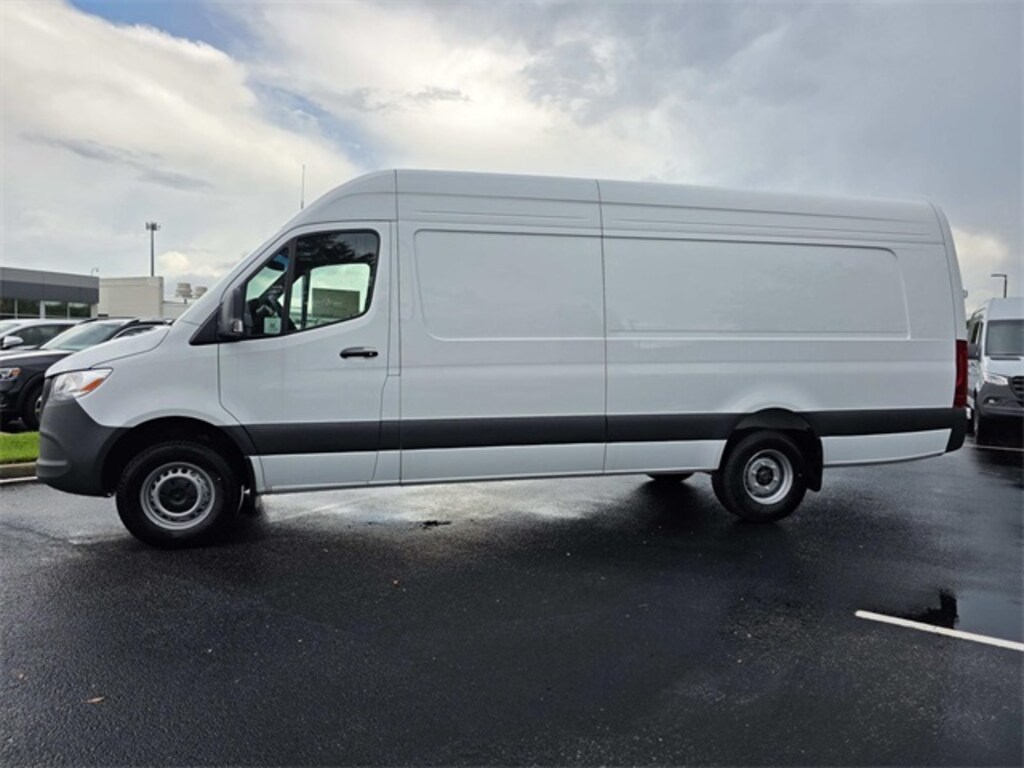 New 2025 Mercedes-Benz Sprinter 3500 Cargo 170 WB Van Extended Cargo Van