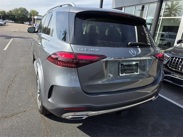 2026 Mercedes Benz GLE 450 4MATIC photo 3