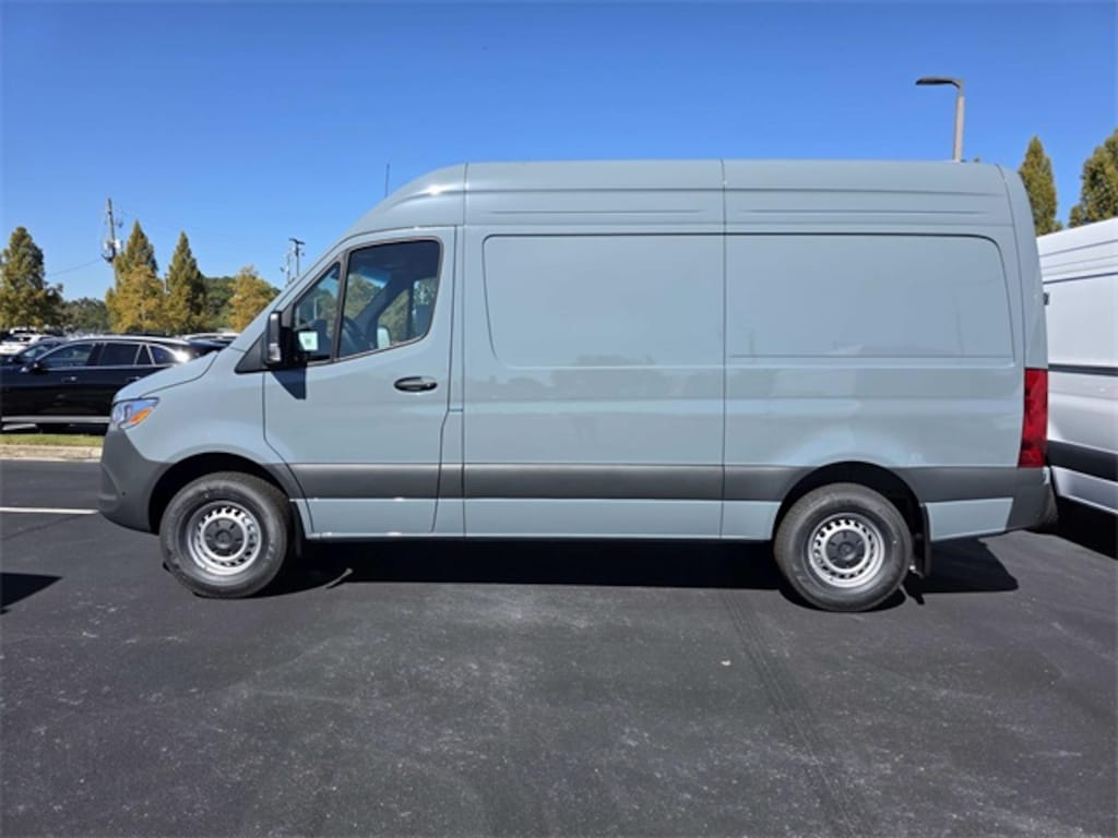 New 2026 Mercedes-Benz Sprinter 2500 Cab Chassis 144 WB Van Cargo Van