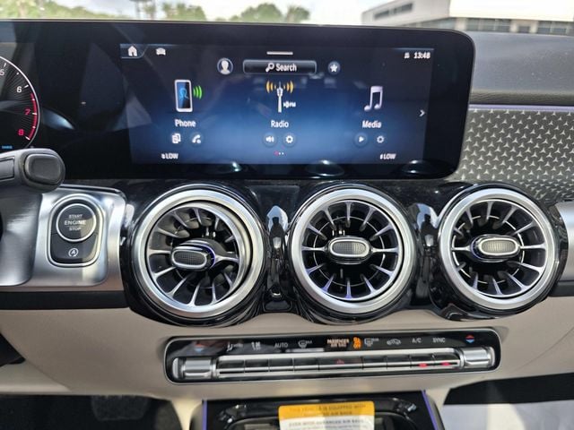 2025 Mercedes-Benz GLB Base - Photo 8