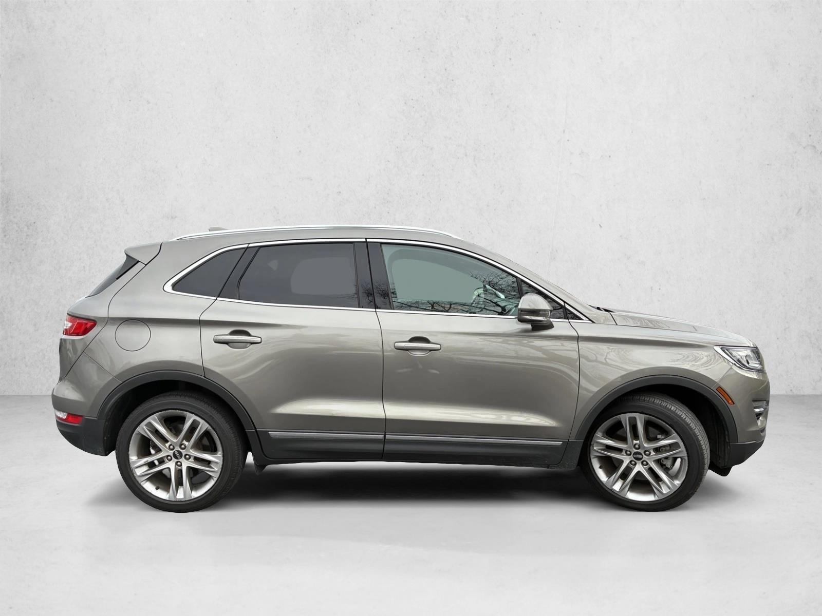 2017 Lincoln MKC Reserve photo 2