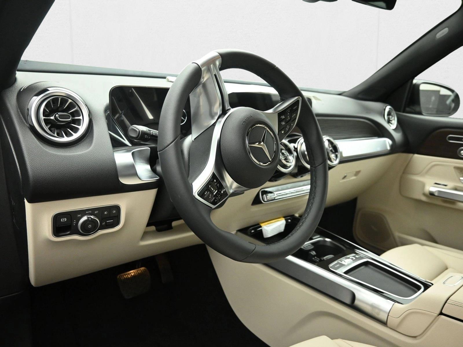 2025 MERCEDES-BENZ GLB-CLASS - Image 10