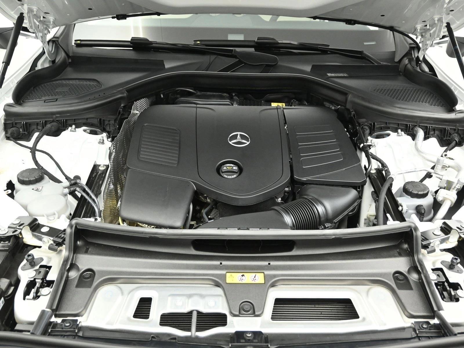 2025 MERCEDES-BENZ GLC-CLASS - Image 28