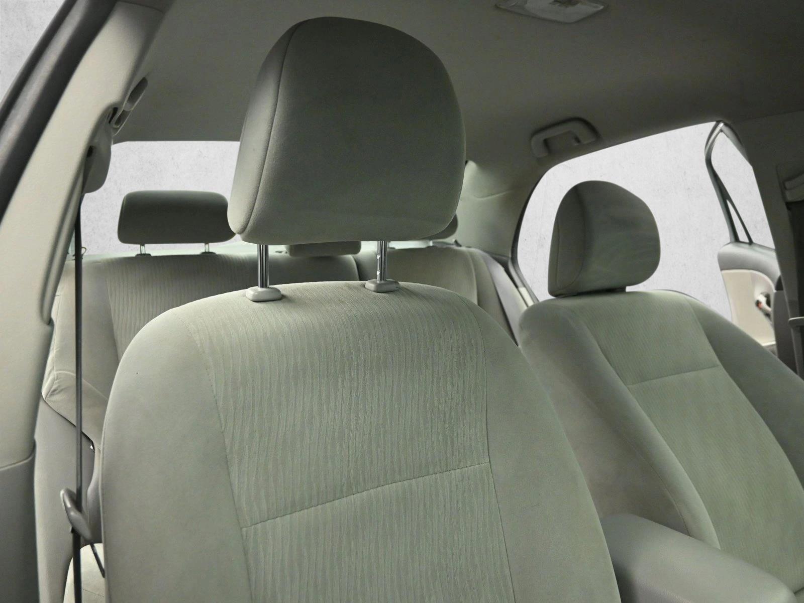 2010 TOYOTA COROLLA - Image 24