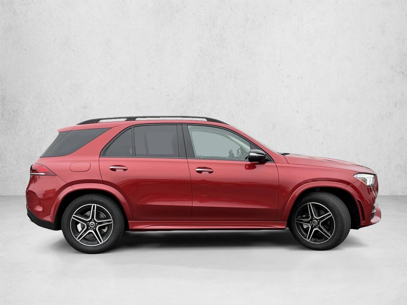 2021 Mercedes Benz GLE 4MATIC photo 4