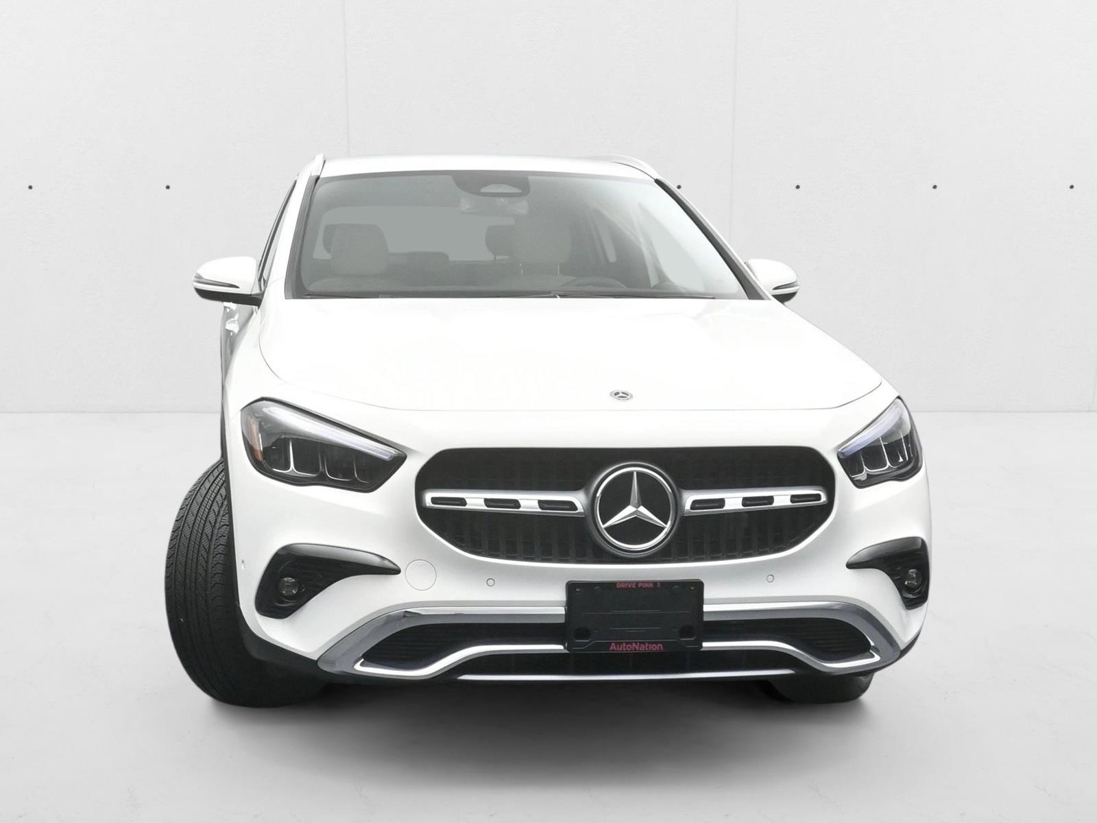 2025 Mercedes Benz GLA 250 4MATIC photo 2