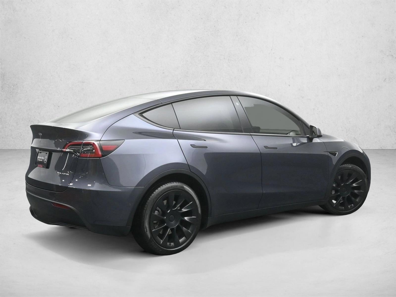 2021 TESLA MODEL Y - Image 2