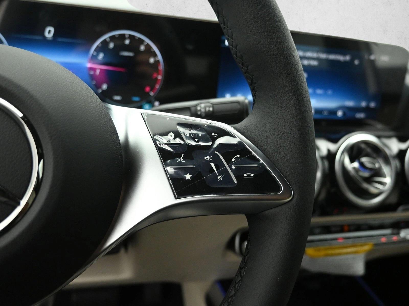 2026 MERCEDES-BENZ GLA-CLASS - Image 16