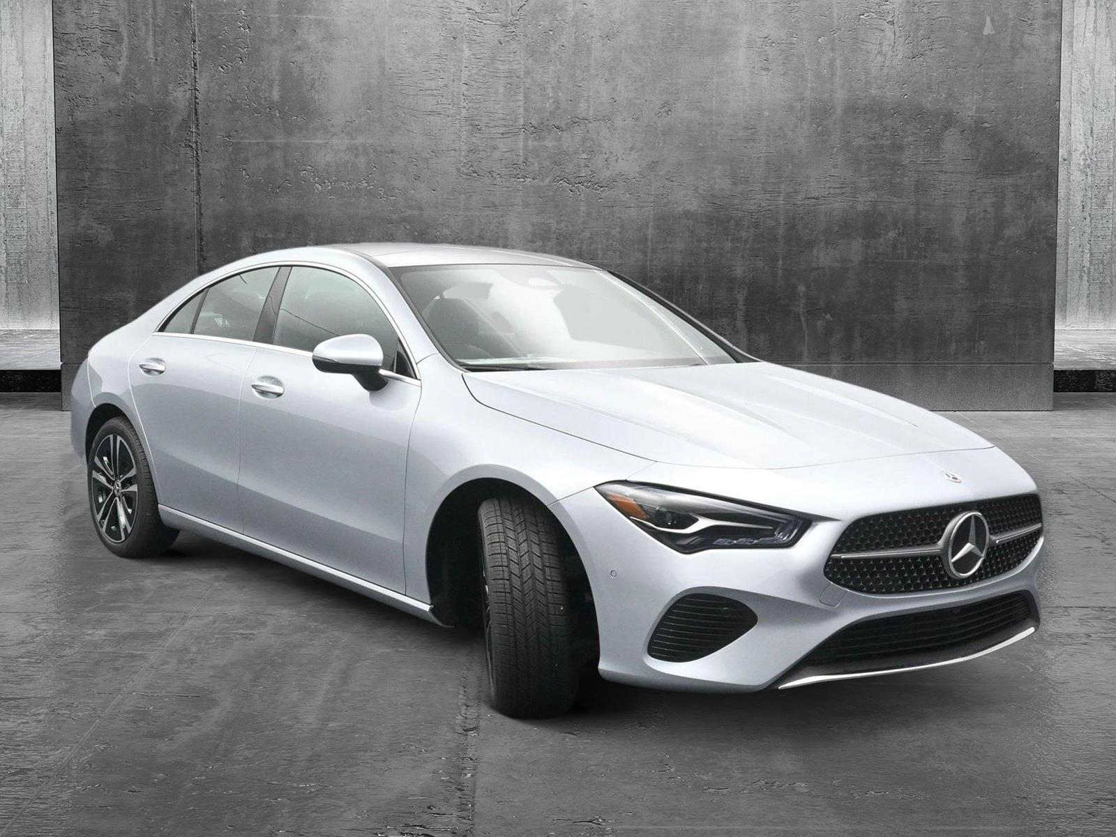 2025 Mercedes Benz CLA 250 4MATIC photo 4