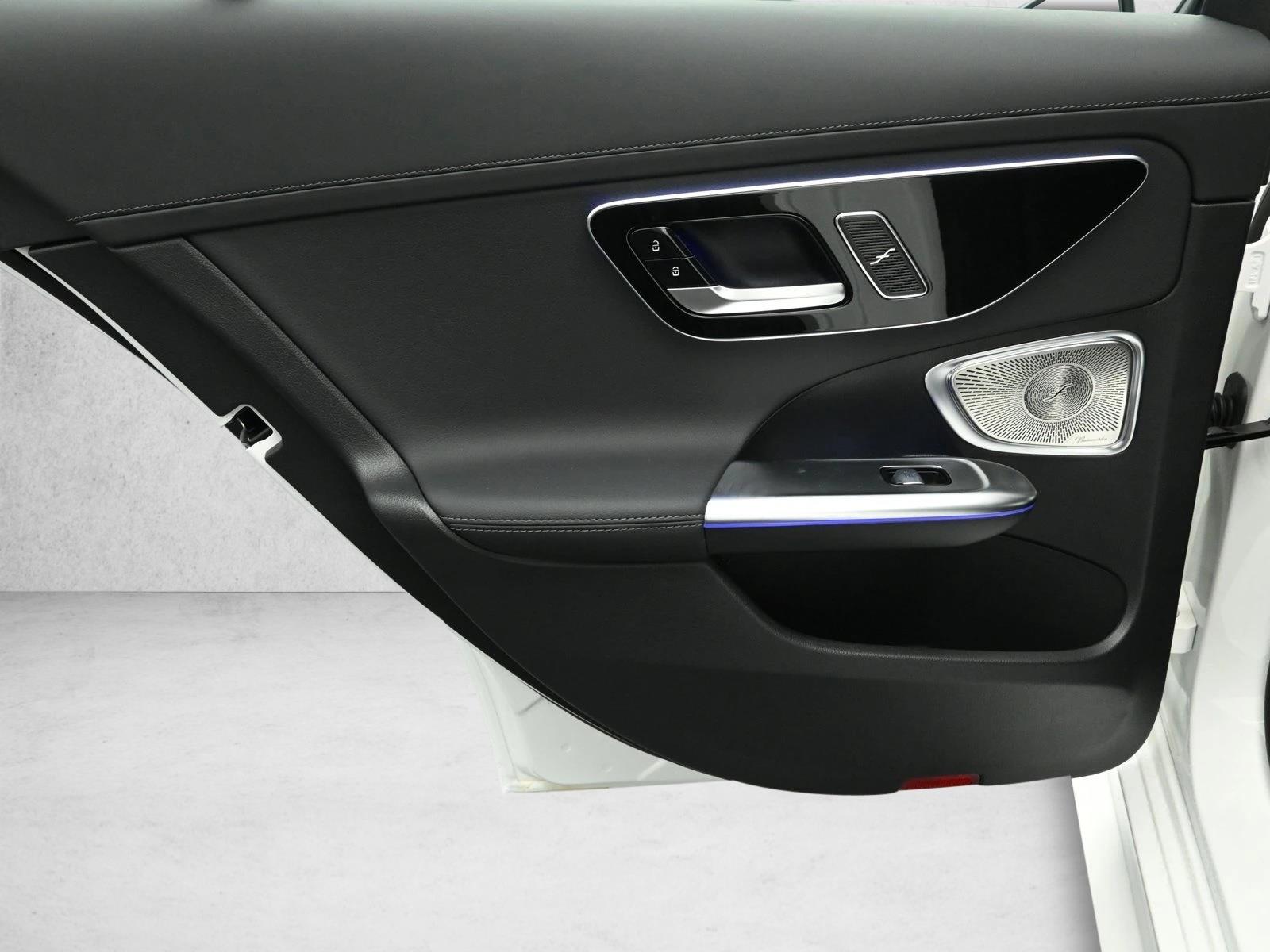 2025 MERCEDES-BENZ C-CLASS - Image 22