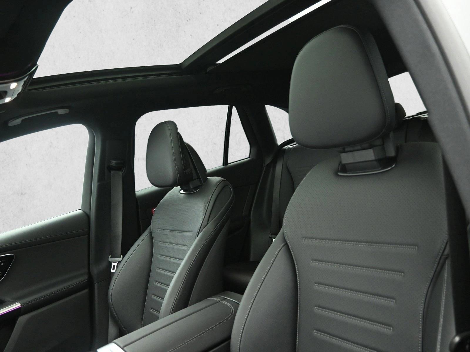 2025 MERCEDES-BENZ GLC-CLASS - Image 9