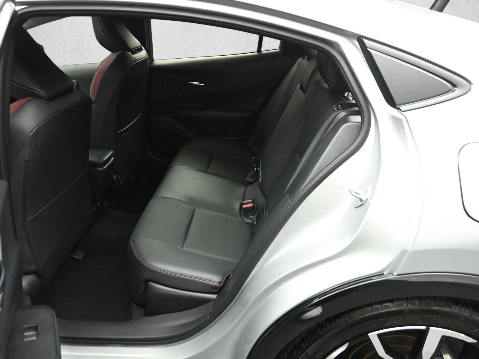 2026 TOYOTA PRIUS PRIME (PHEV) - Image 22