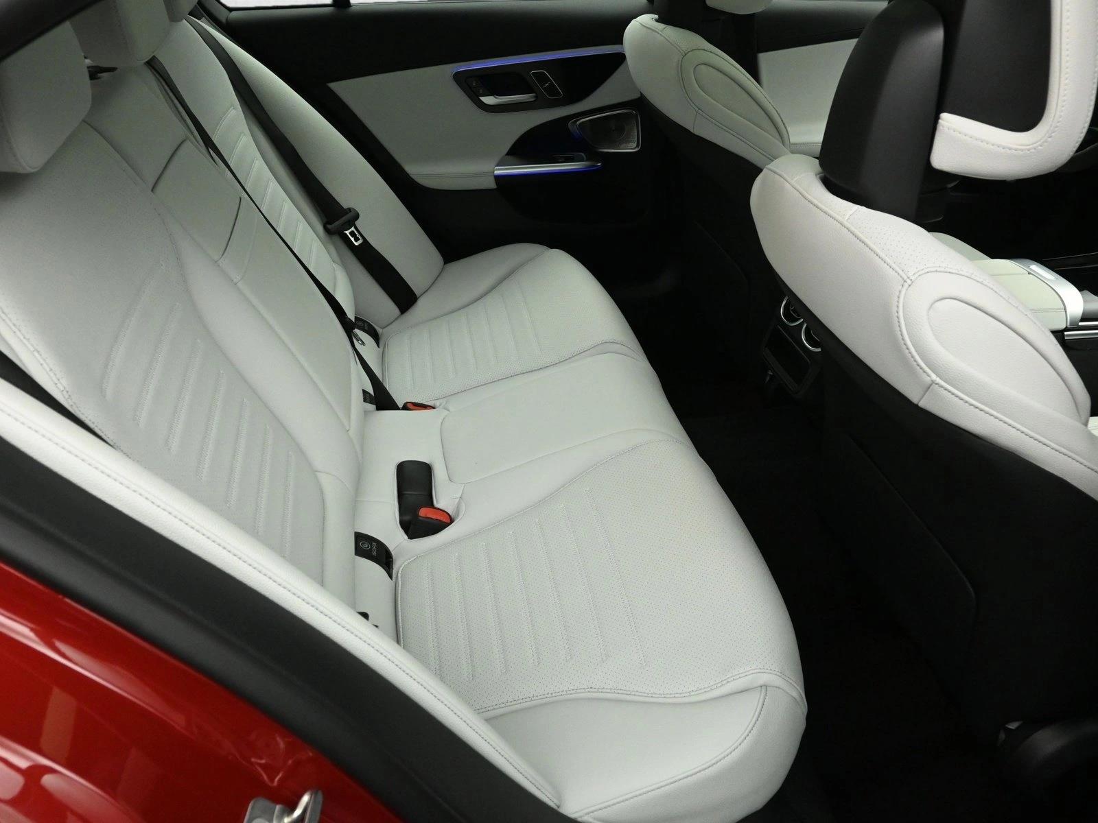 2025 MERCEDES-BENZ C-CLASS - Image 25