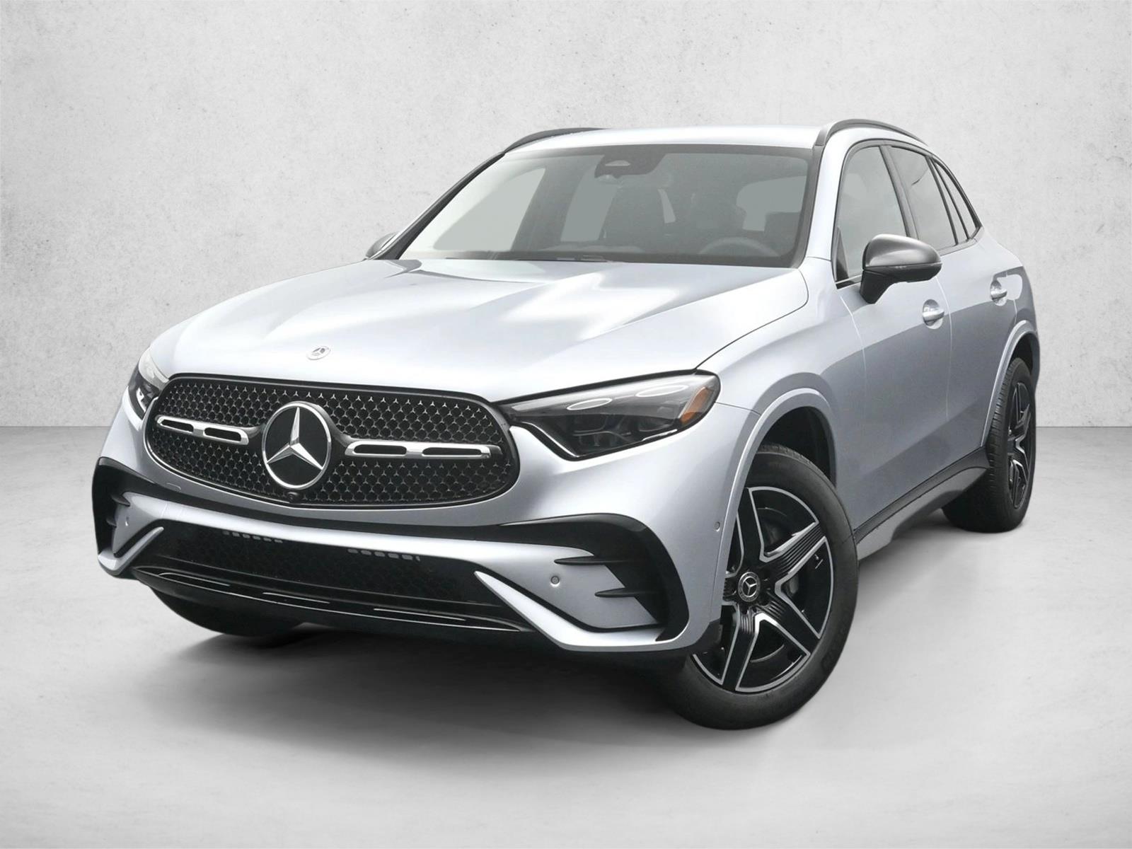 2025 Mercedes Benz GLC 300 4MATIC photo 2
