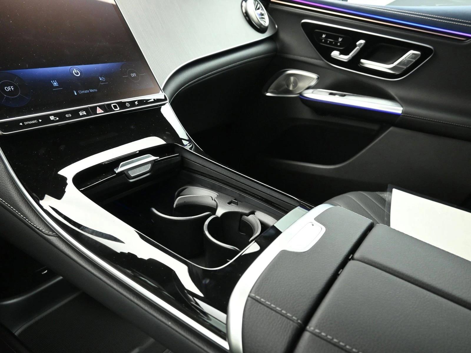 2025 MERCEDES-BENZ EQE-CLASS SUV - Image 12