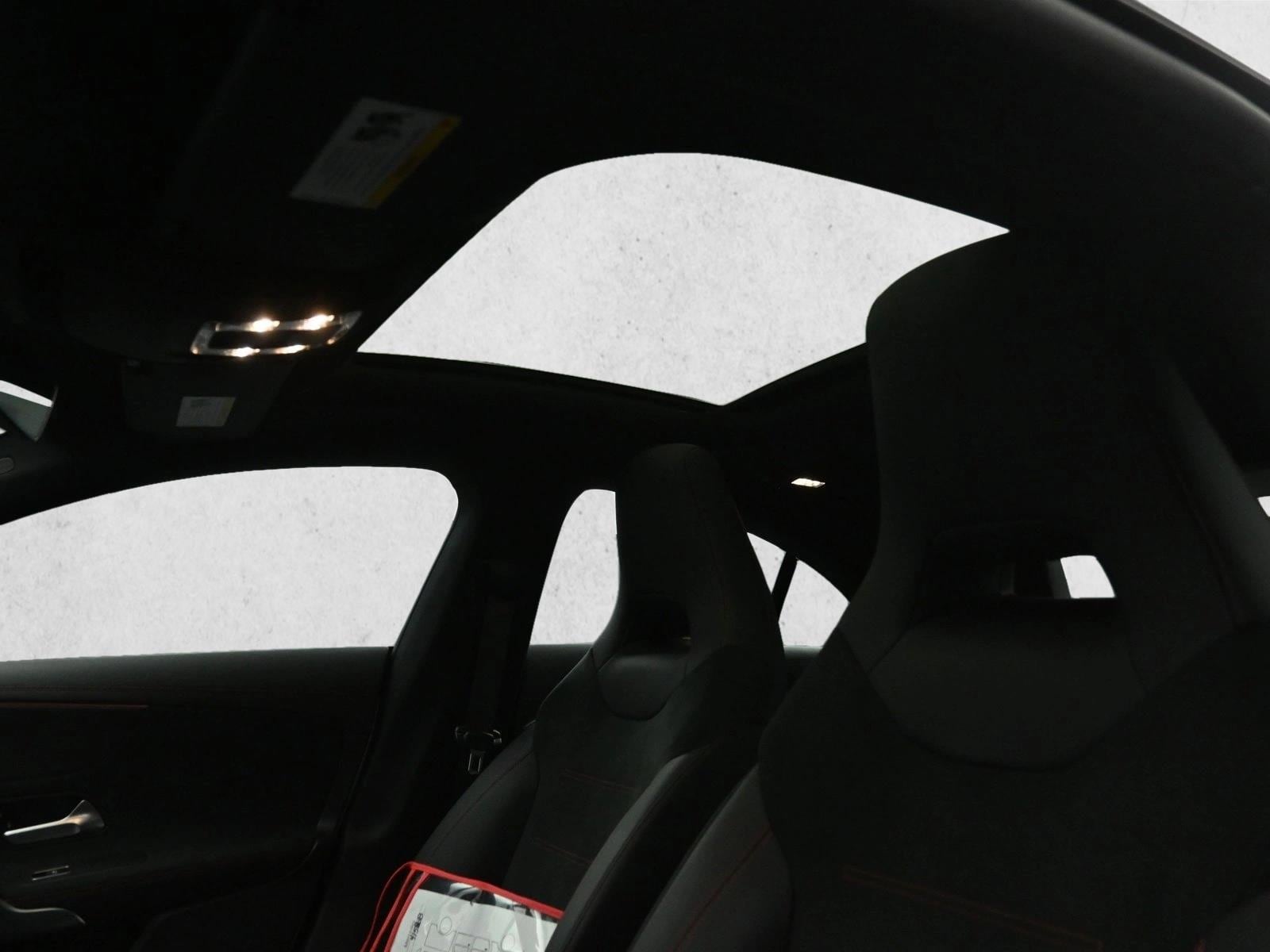 2023 MERCEDES-BENZ CLA-CLASS - Image 19