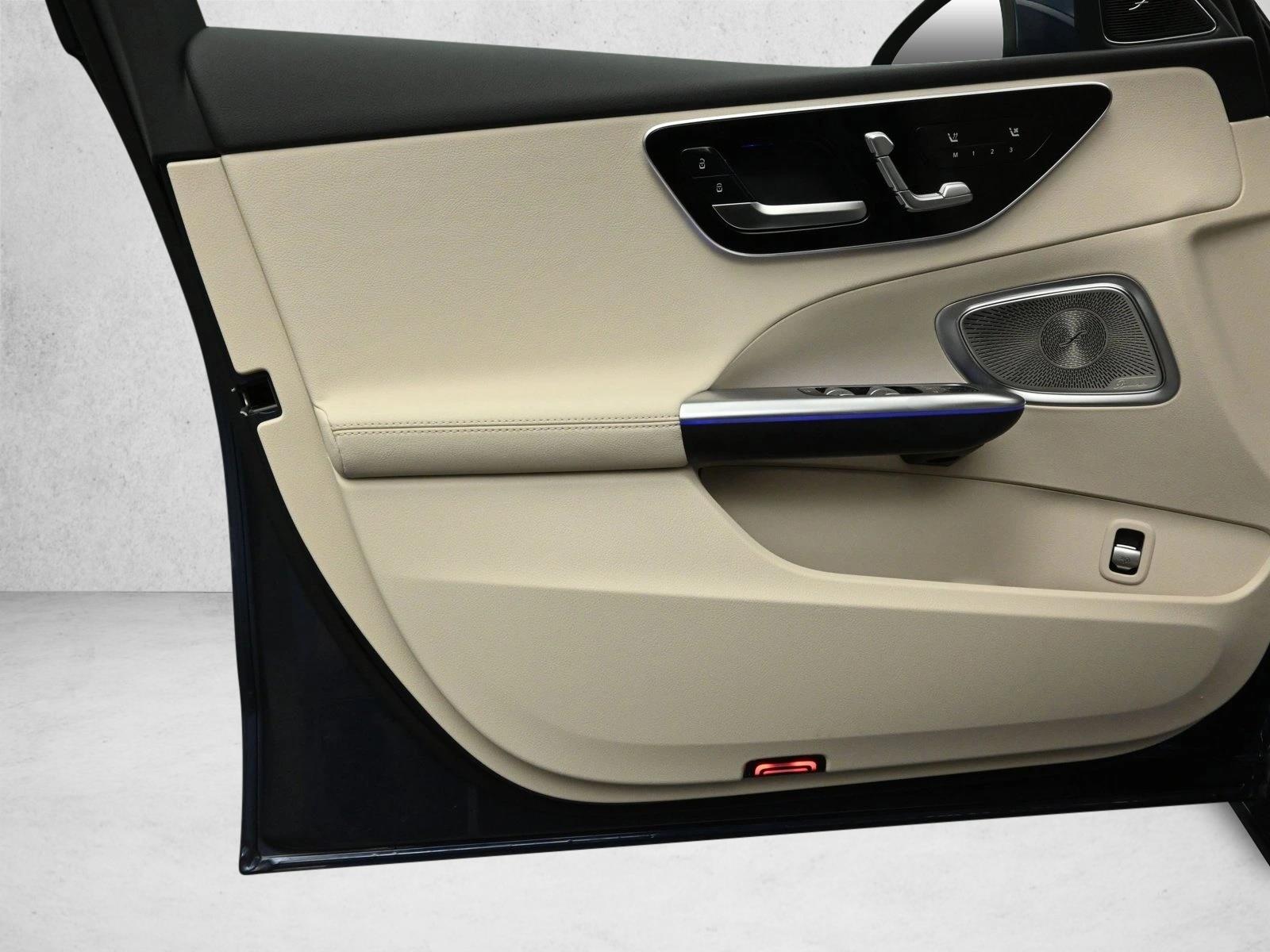 2025 MERCEDES-BENZ C-CLASS - Image 18