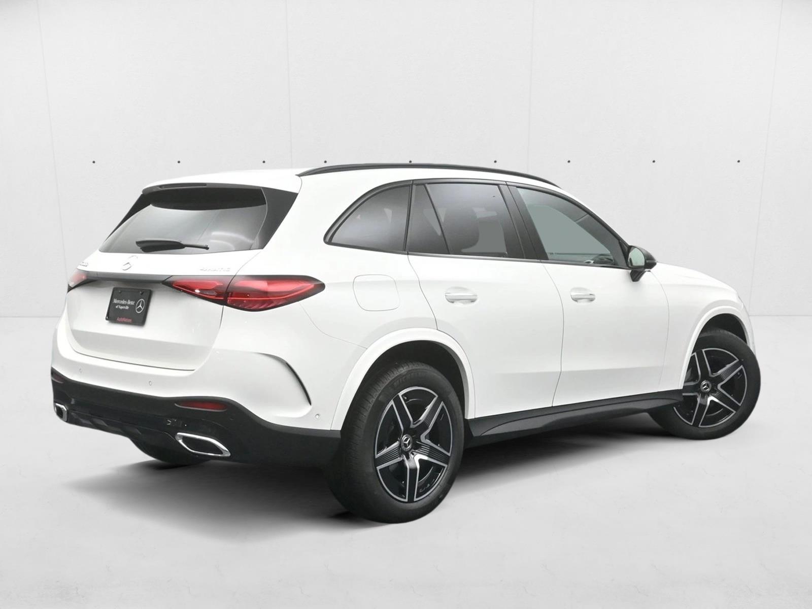 2025 Mercedes Benz GLC 300 4MATIC photo 2