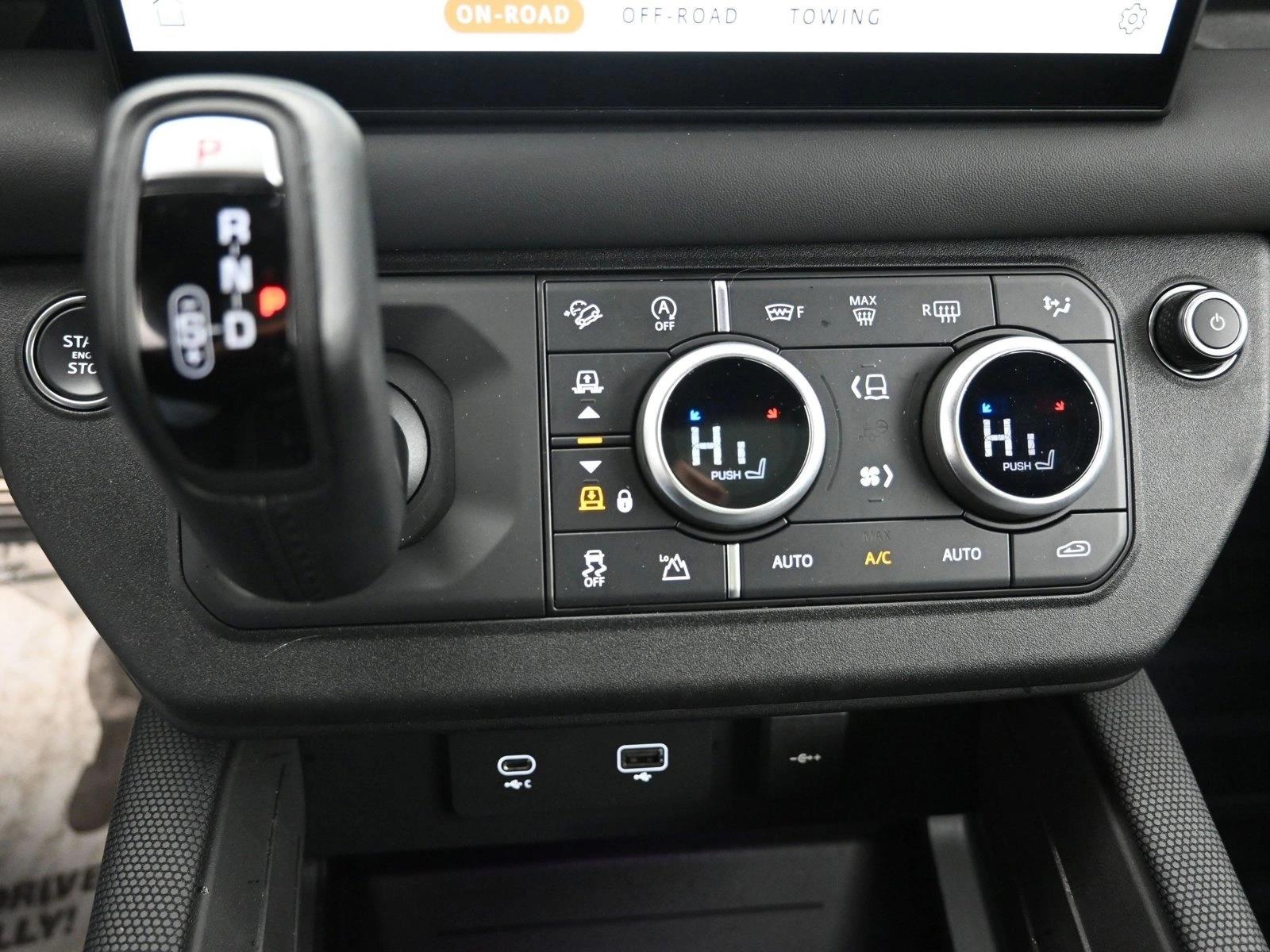 2024 LAND ROVER DEFENDER - Image 17