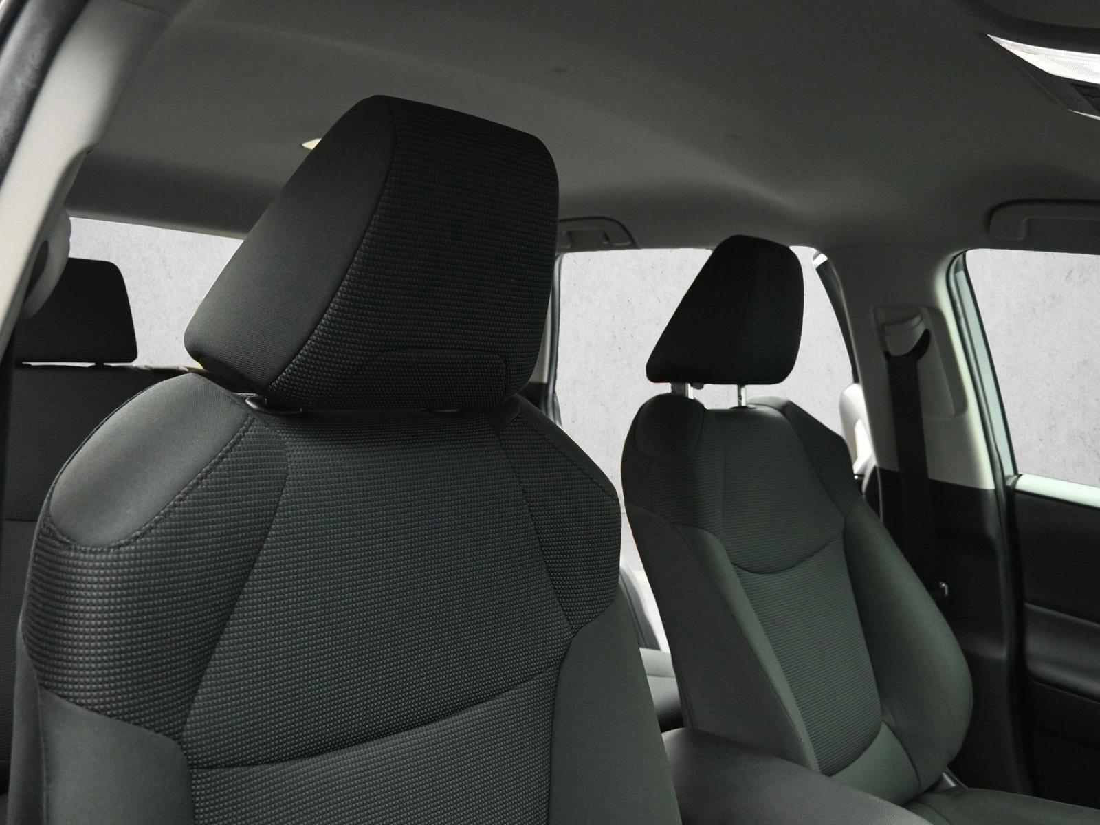 2022 TOYOTA RAV4 - Image 27