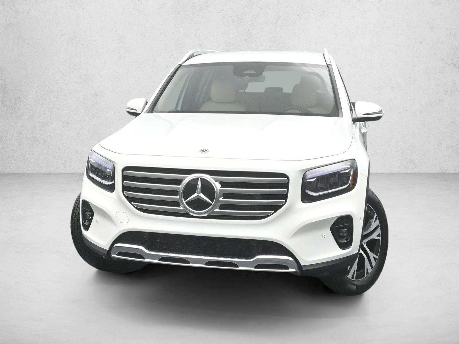 2025 Mercedes Benz GLB 250 4MATIC photo 2