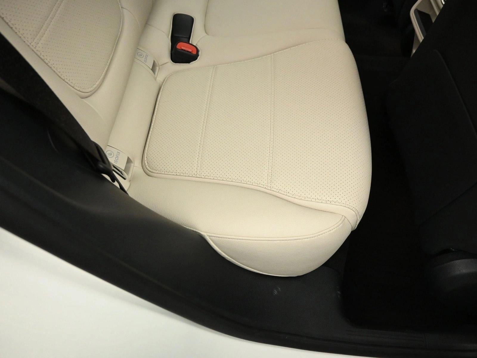 2026 MERCEDES-BENZ GLC-CLASS - Image 24