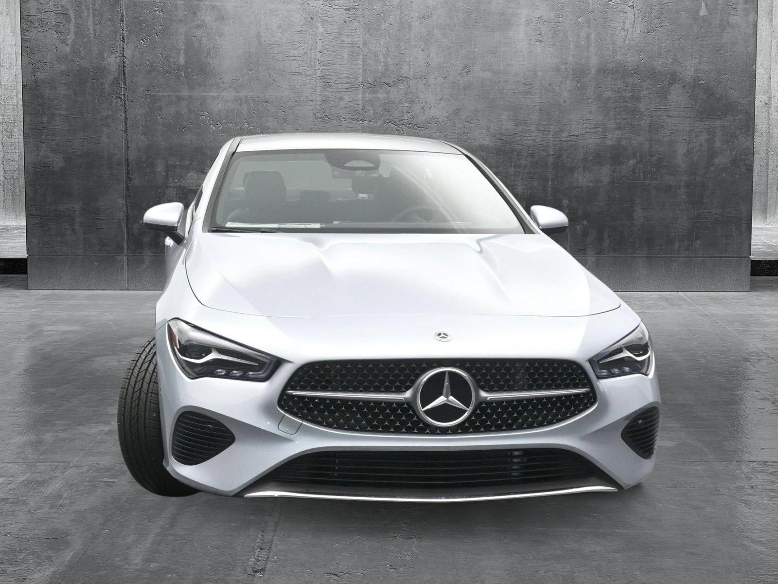 2025 Mercedes Benz CLA 250 4MATIC photo 3
