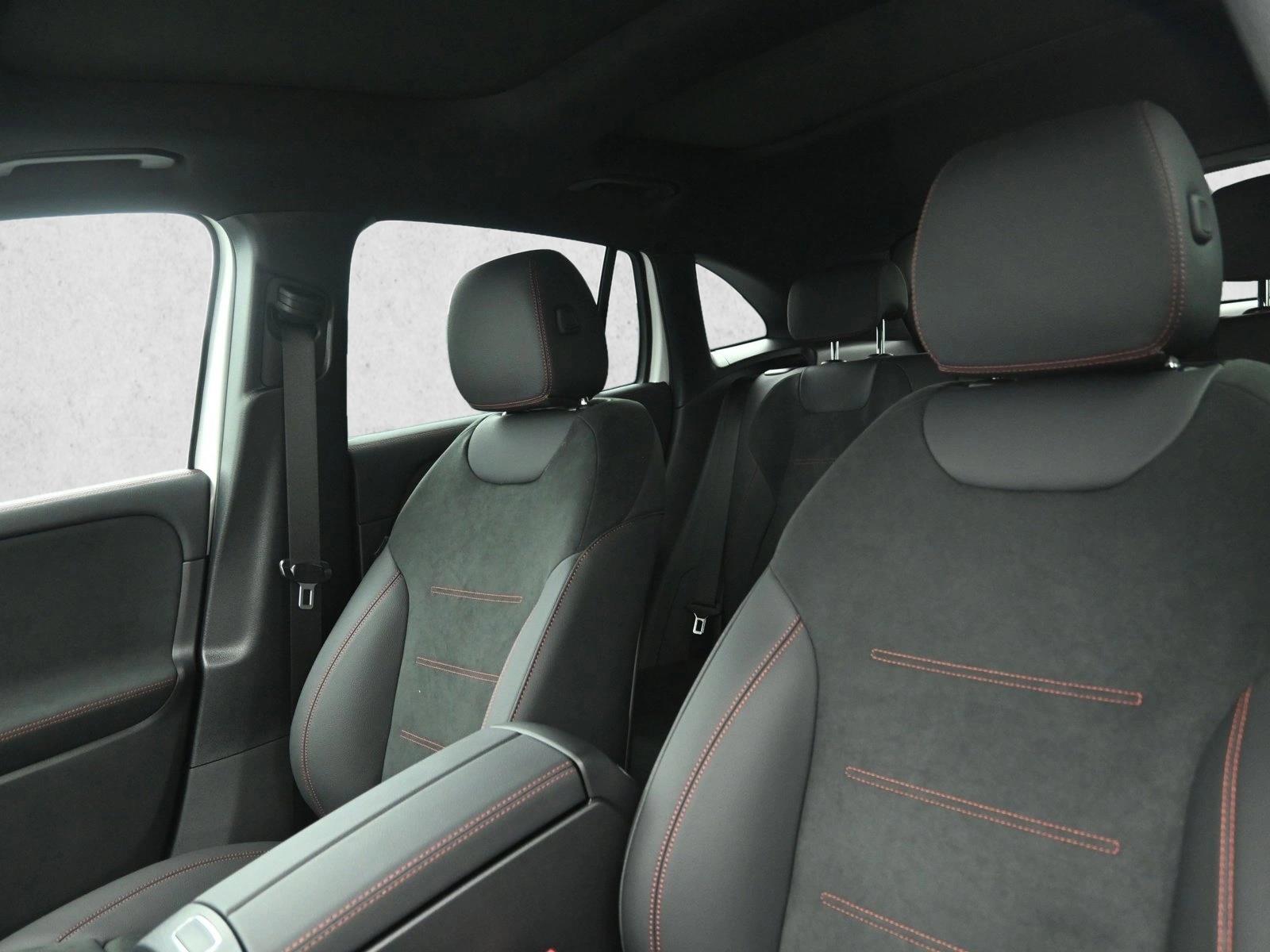 2026 MERCEDES-BENZ GLA-CLASS - Image 9