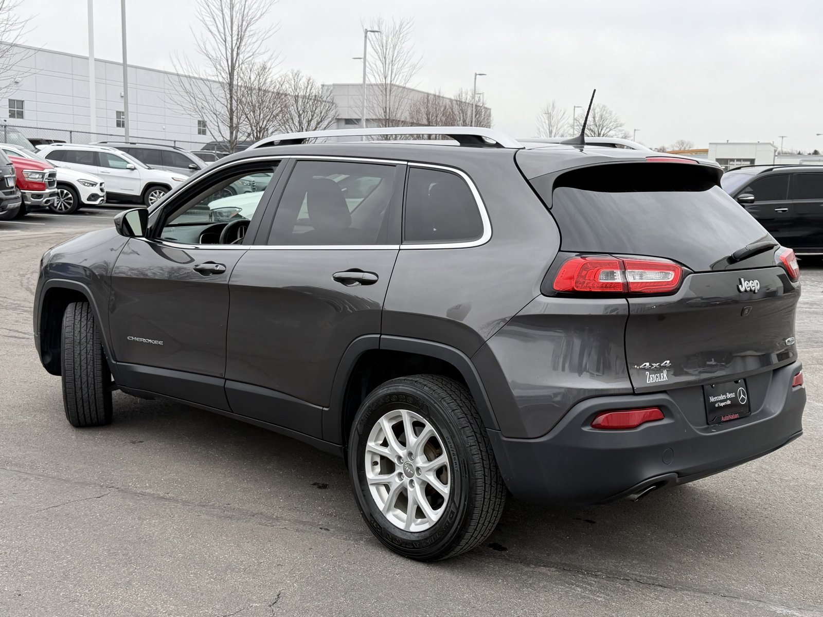2017 JEEP CHEROKEE - Image 7
