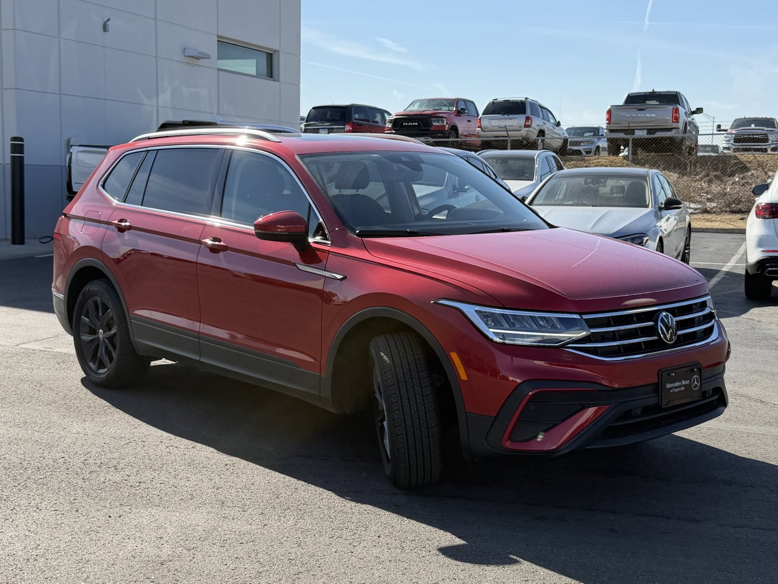 2024 VOLKSWAGEN TIGUAN - Image 3