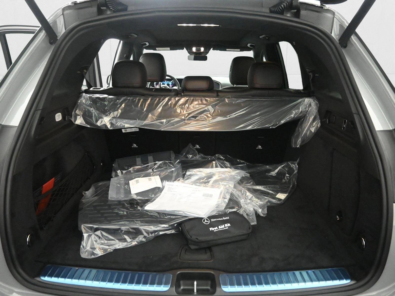 2026 Mercedes-Benz GLE AMG GLE63 S - Photo 24