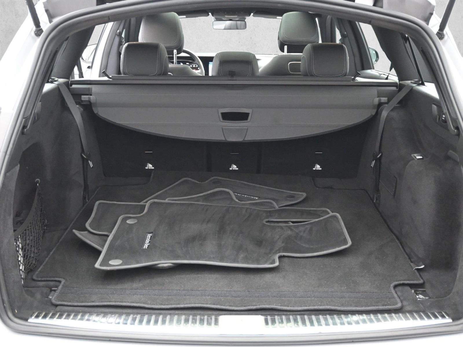 2018 MERCEDES-BENZ E-CLASS - Image 24