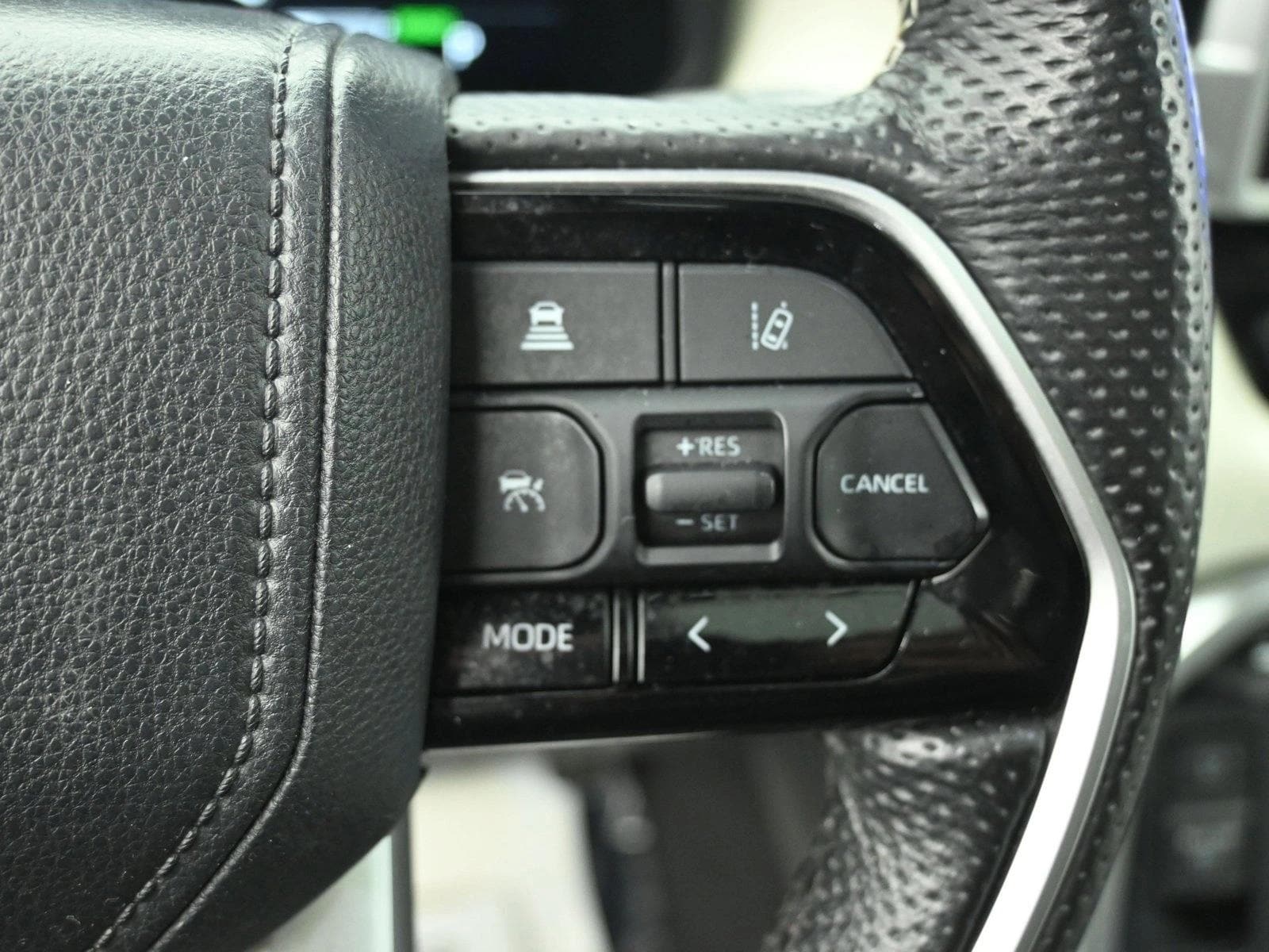 2023 TOYOTA TUNDRA - Image 13