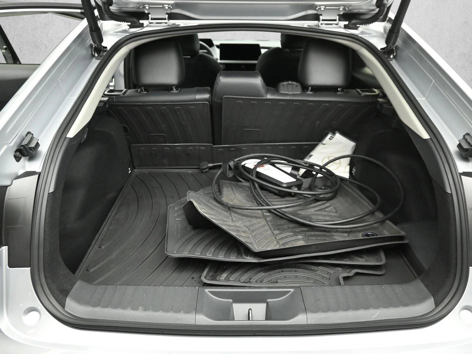 2026 TOYOTA PRIUS PRIME (PHEV) - Image 25