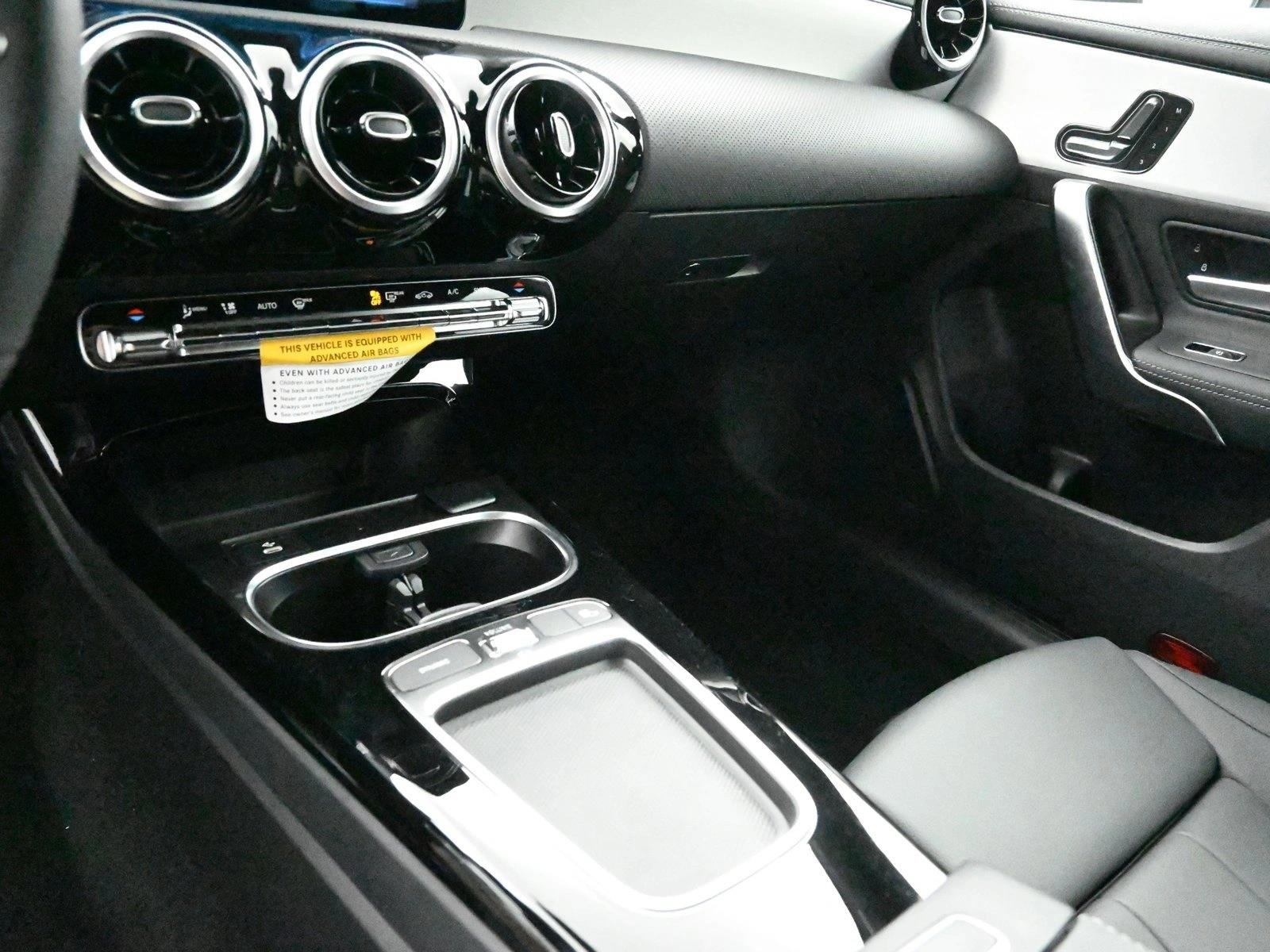 2025 MERCEDES-BENZ CLA-CLASS - Image 11