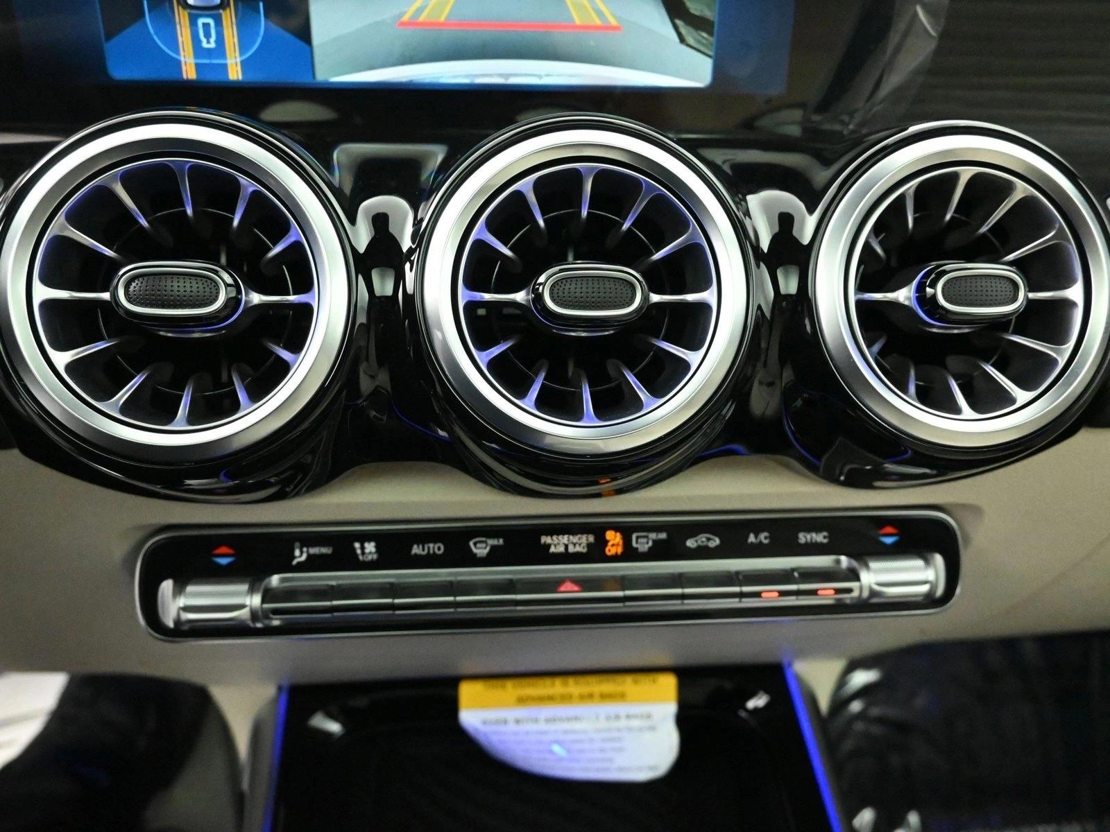 2025 MERCEDES-BENZ GLB-CLASS - Image 12