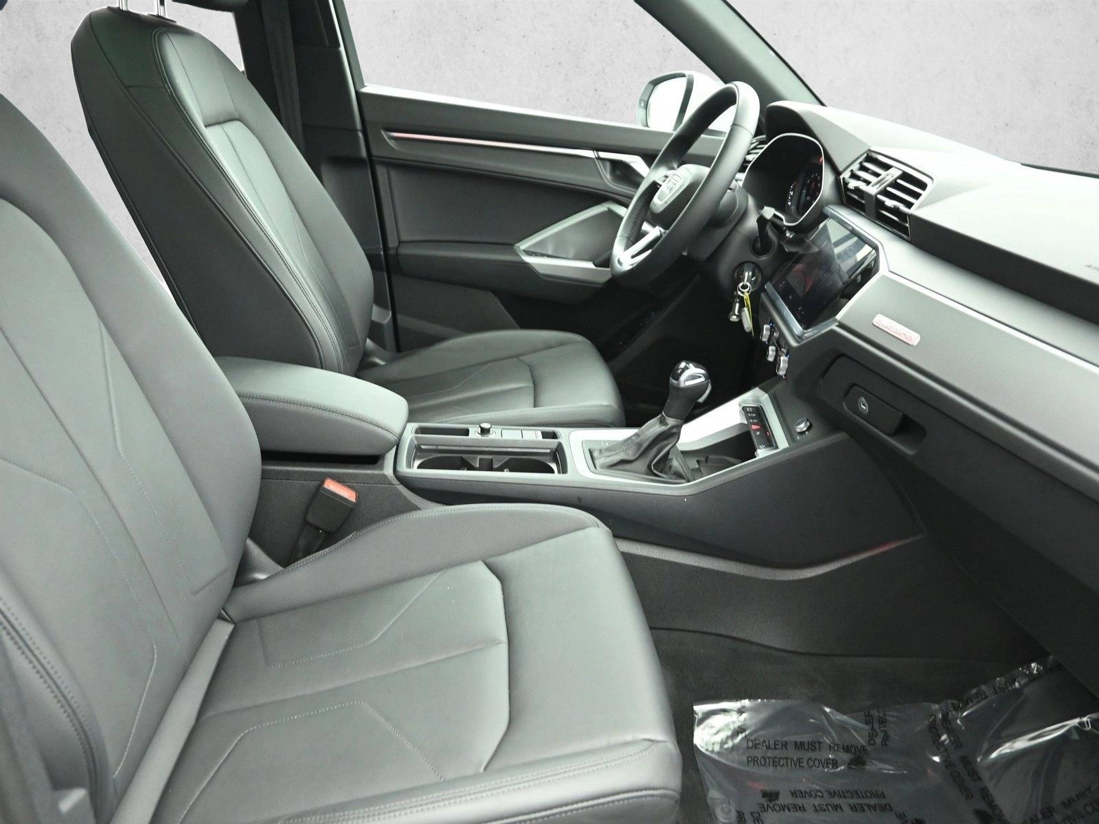 2022 AUDI Q3 - Image 26