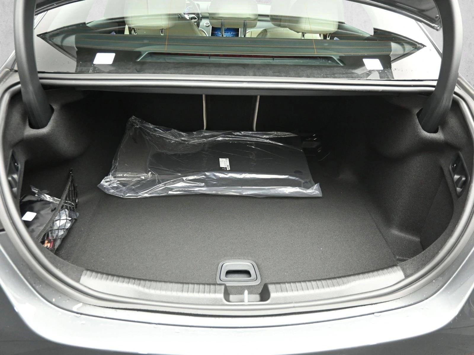 2026 MERCEDES-BENZ C-CLASS - Image 14