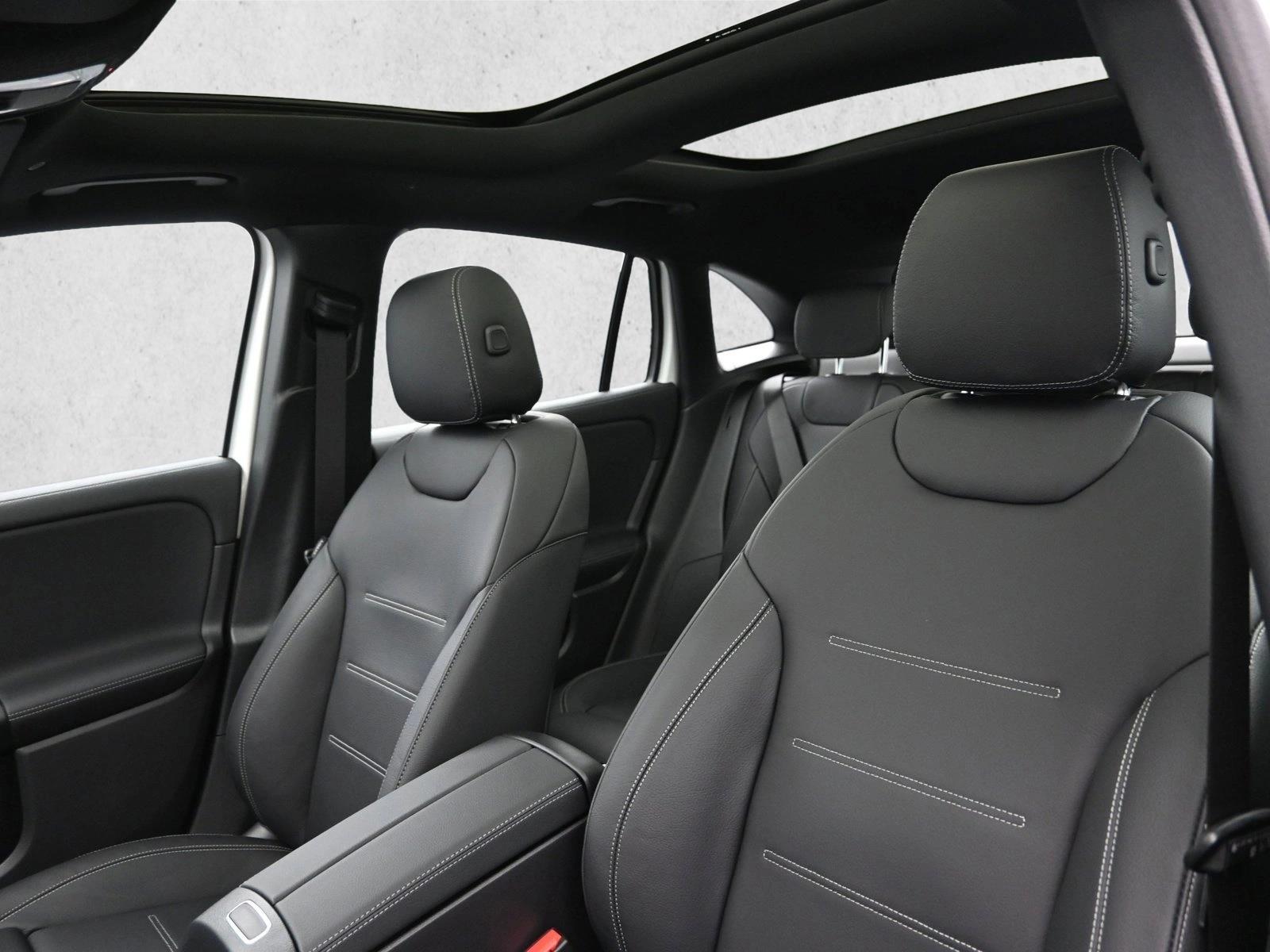 2025 MERCEDES-BENZ GLA-CLASS - Image 9