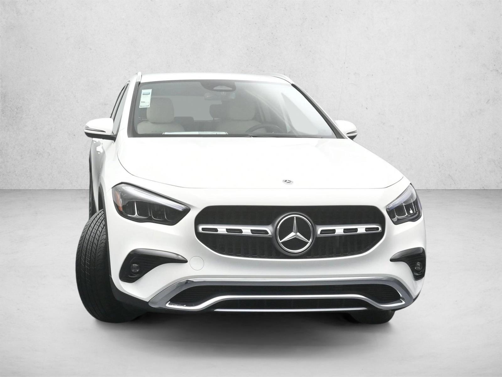 2025 Mercedes Benz GLA 250 4MATIC photo 3