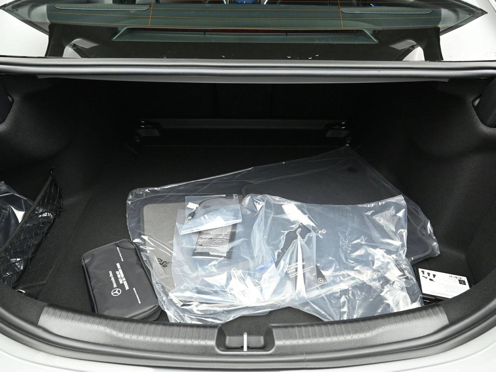 2025 MERCEDES-BENZ C-CLASS - Image 23