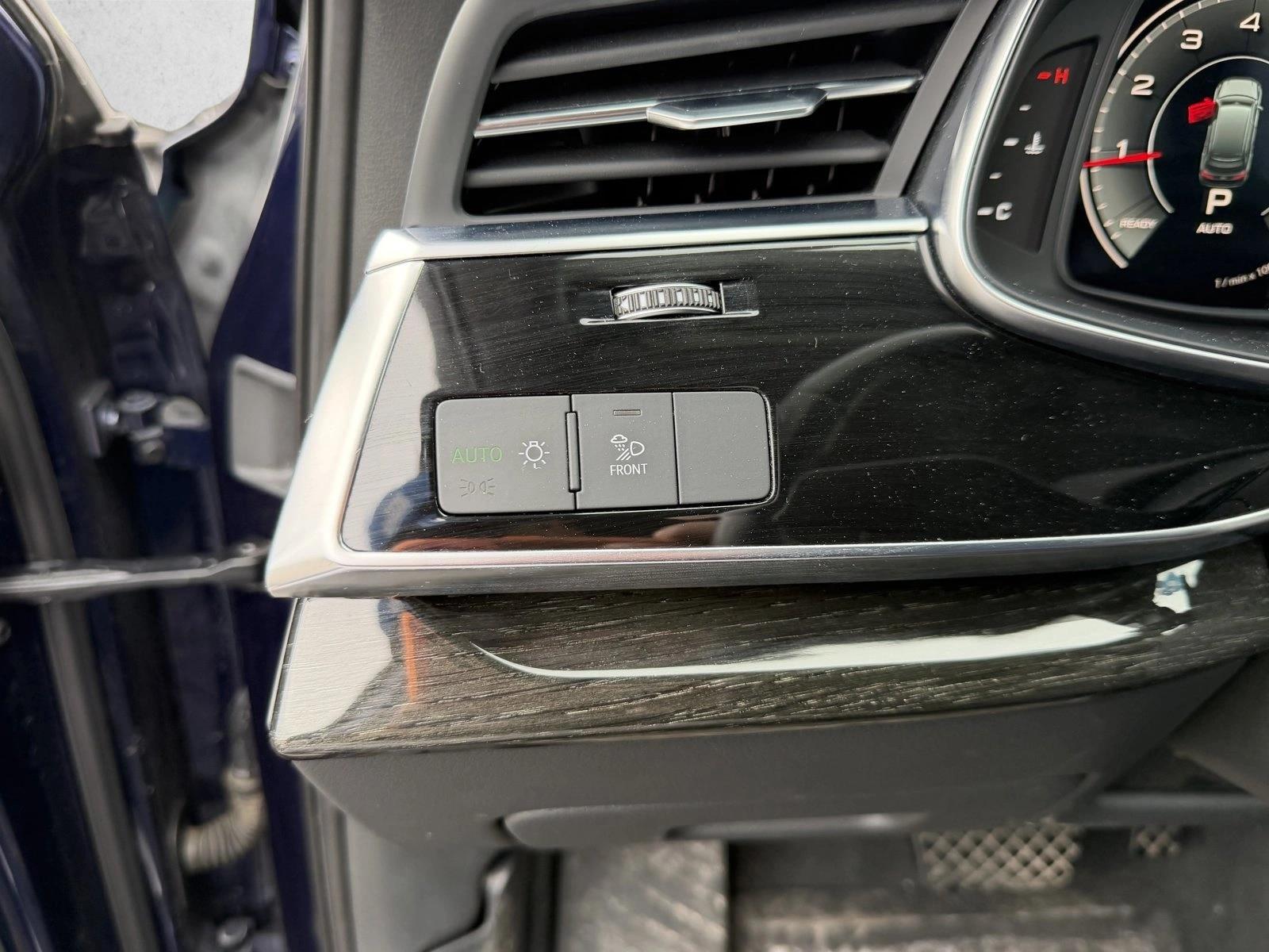 2022 AUDI Q7 - Image 13