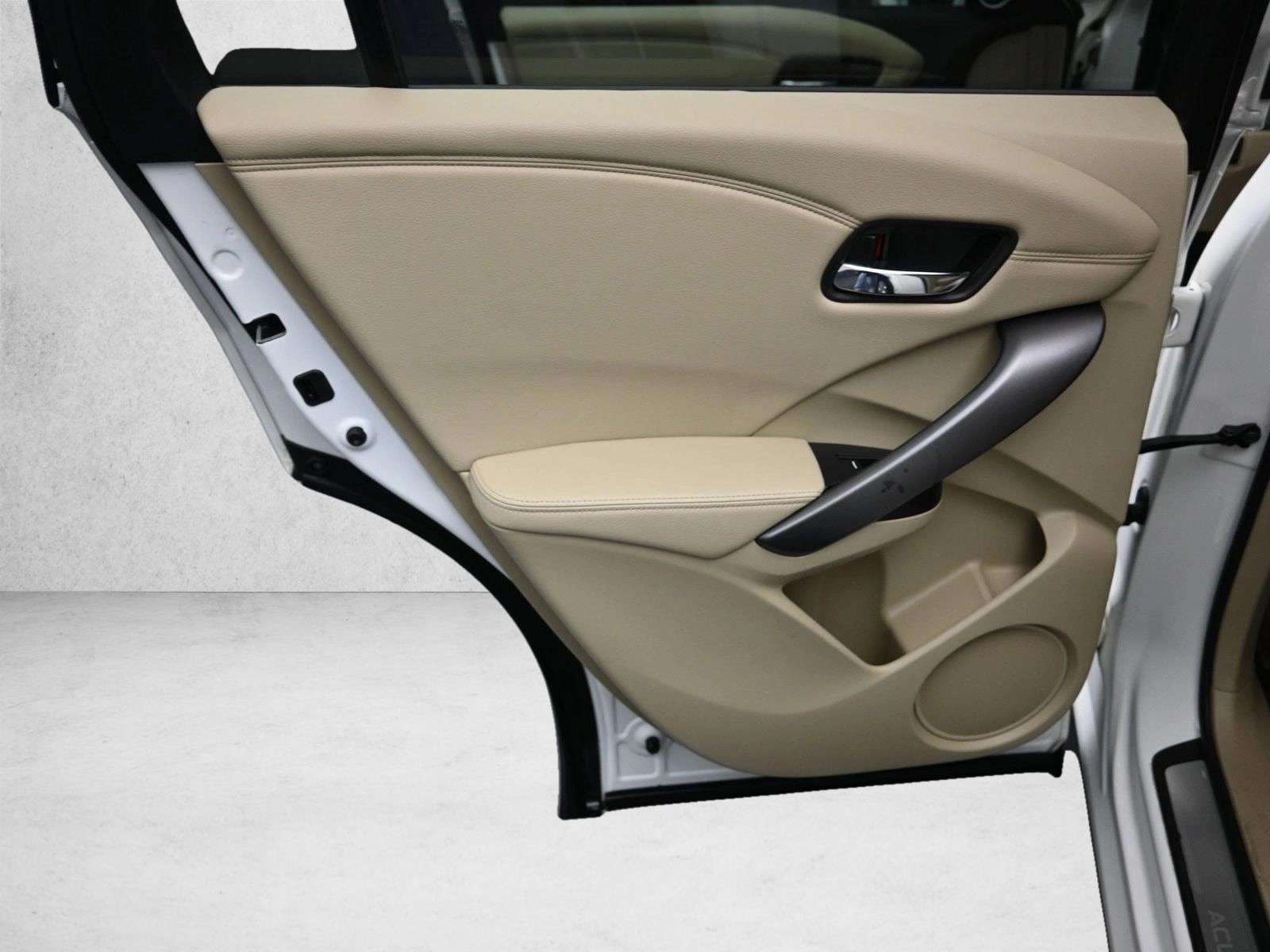 2015 ACURA RDX - Image 22