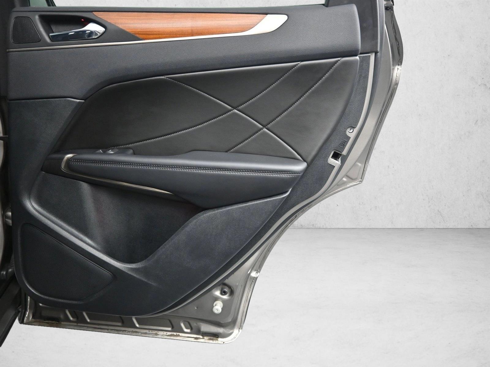 2017 LINCOLN MKC - Image 23