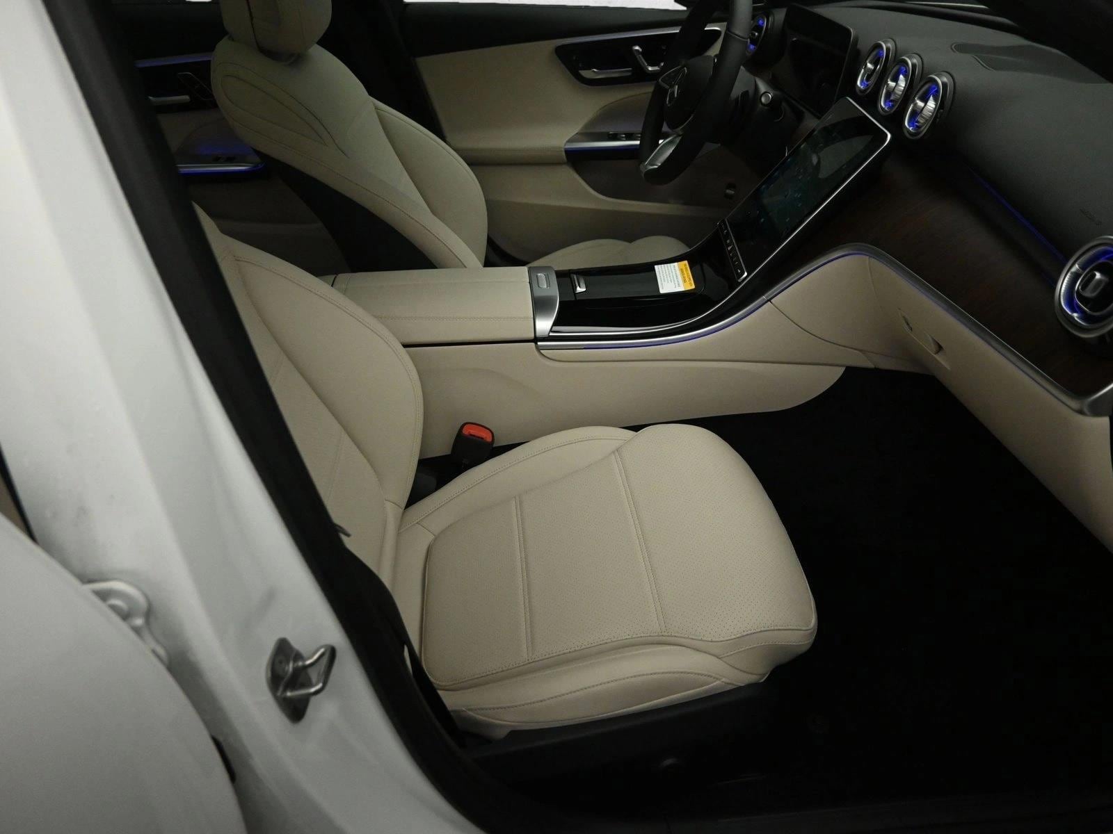 2026 MERCEDES-BENZ C-CLASS - Image 28