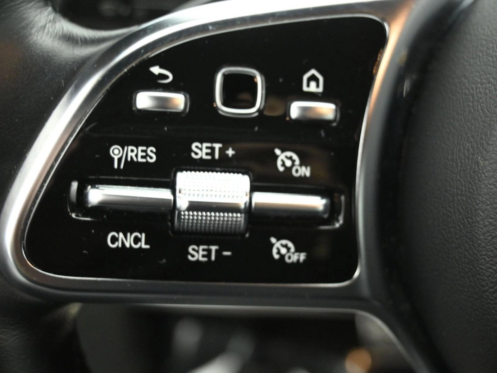 2023 MERCEDES-BENZ CLA-CLASS - Image 11